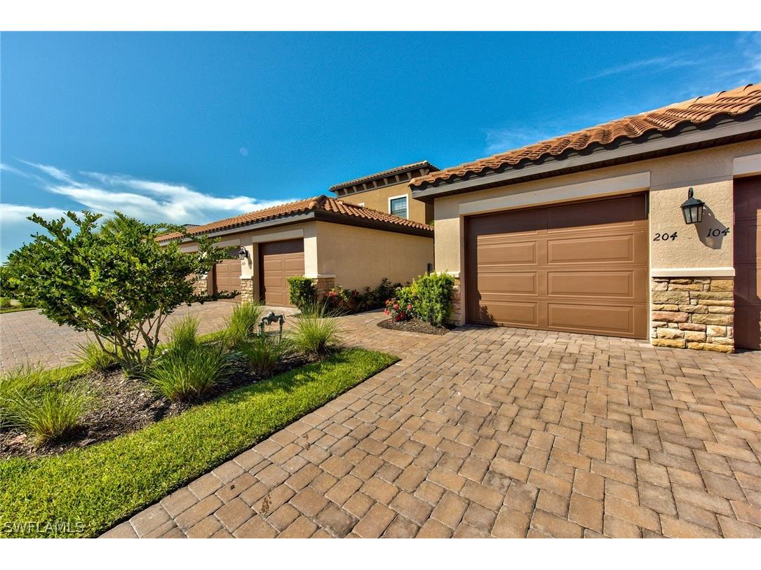 9377 Pocida Court #204 Naples FL 34119 226010629 image1