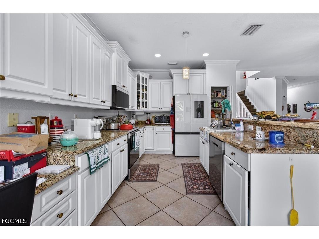 9377 Scarlette Oak Avenue Fort Myers FL 33967 2026020997 image10
