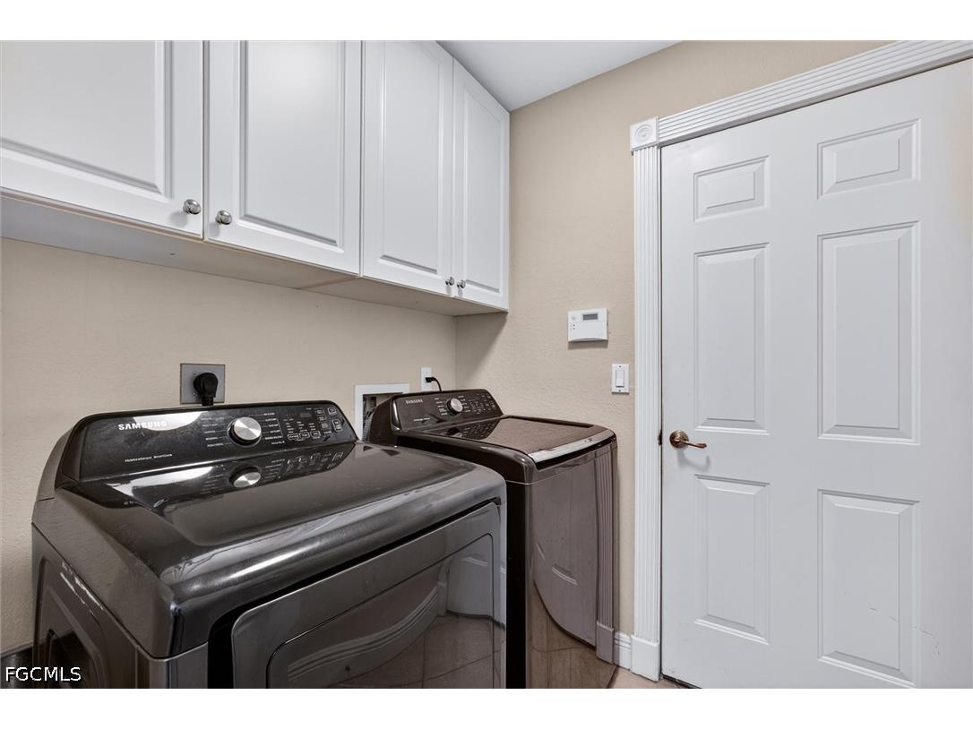9377 Scarlette Oak Avenue Fort Myers FL 33967 2026020997 image16