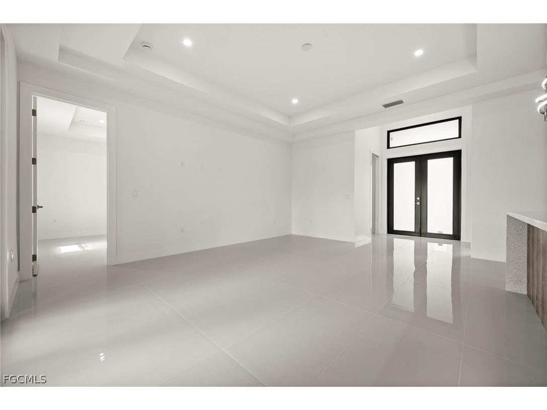 938 Bolivia Drive Lehigh Acres FL 33974 2026012608 image6