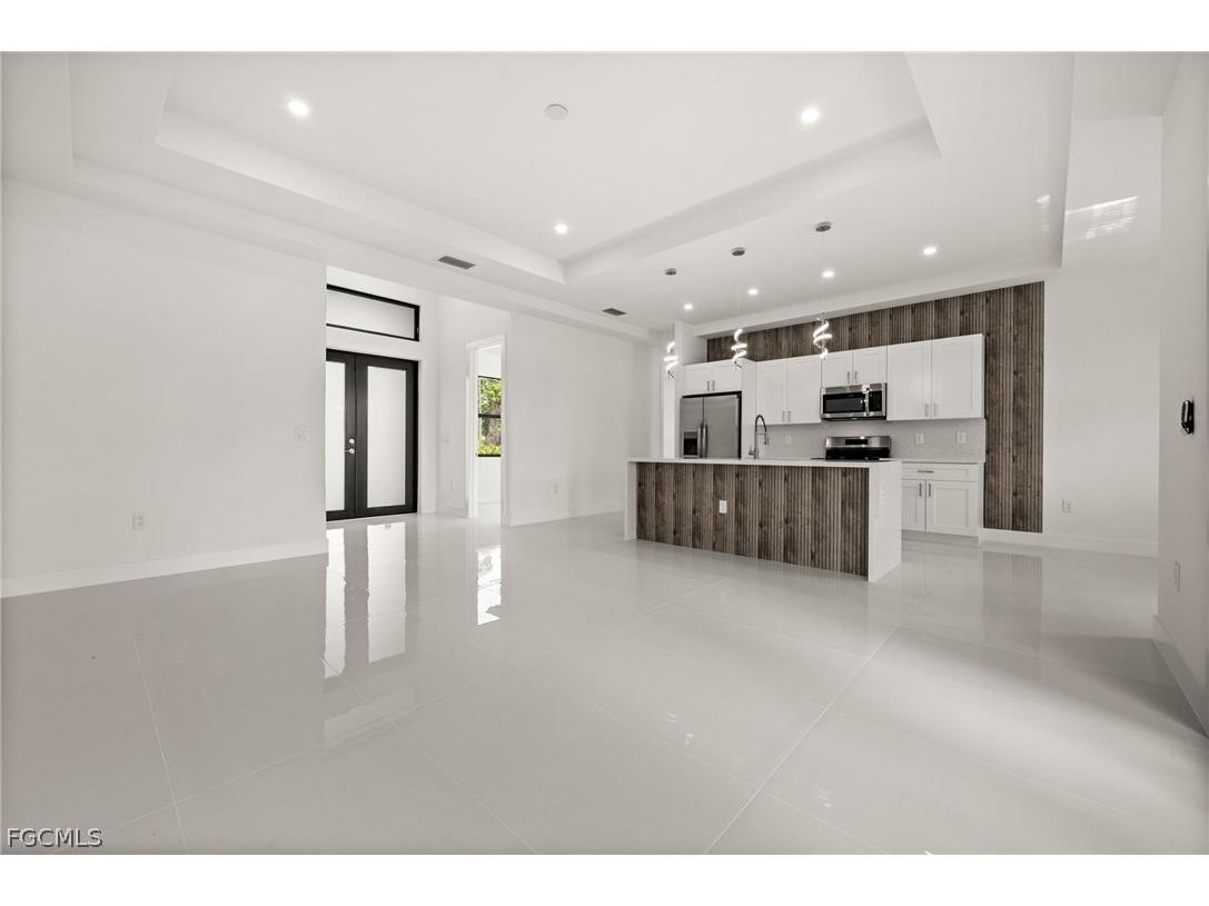 938 Bolivia Drive Lehigh Acres FL 33974 2026012608 image7