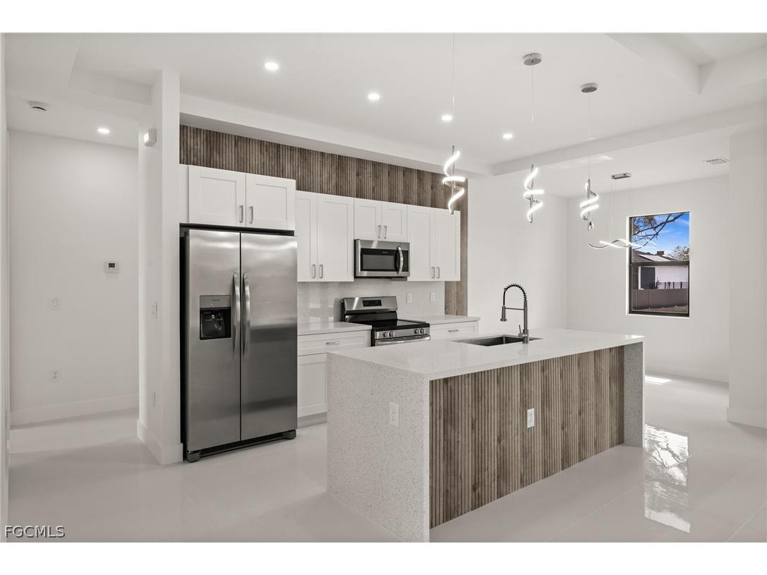 938 Bolivia Drive Lehigh Acres FL 33974 2026012608 image9