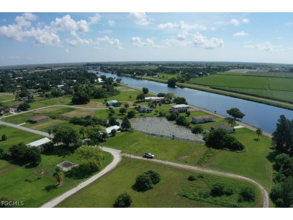 938 Meyerchick Drive SW Moore Haven FL 33471 2026011230 image4