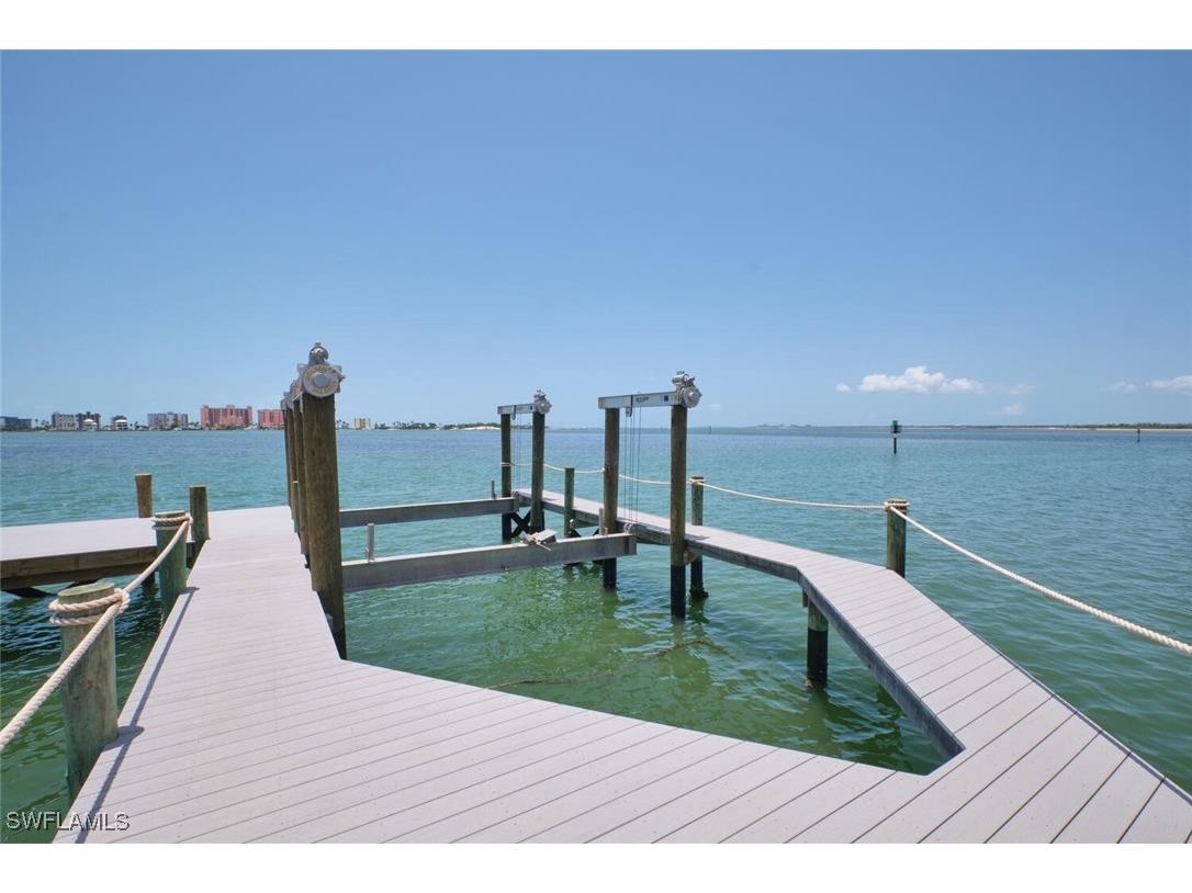 938 San Carlos Drive Fort Myers Beach FL 33931 225077882 image13