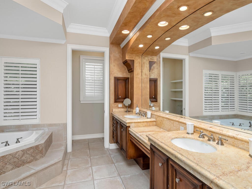 938 Spanish Moss Trail Naples FL 34108 225063414 image21