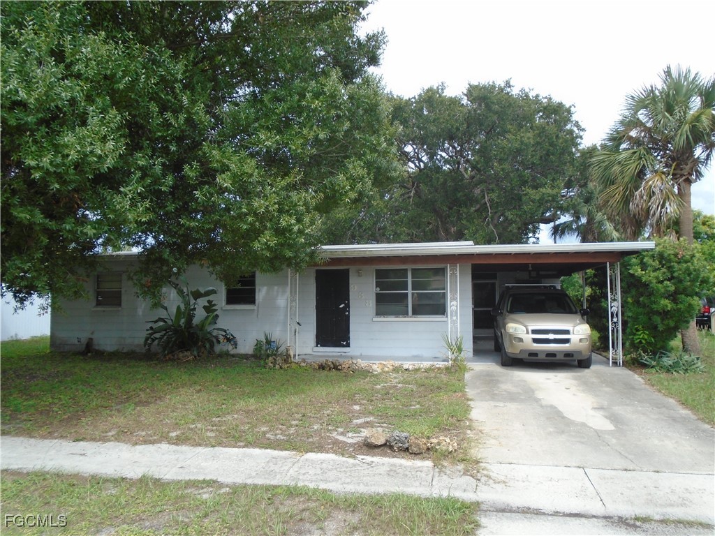 938 Tropical Palm Avenue North Fort Myers FL 33903 2025005072 image1