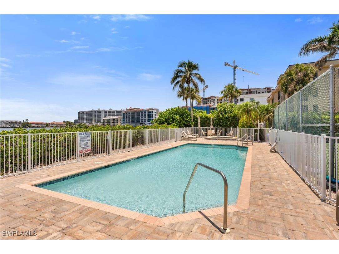 9380 Gulf Shore Drive #101 Naples FL 34108 225074577 image18