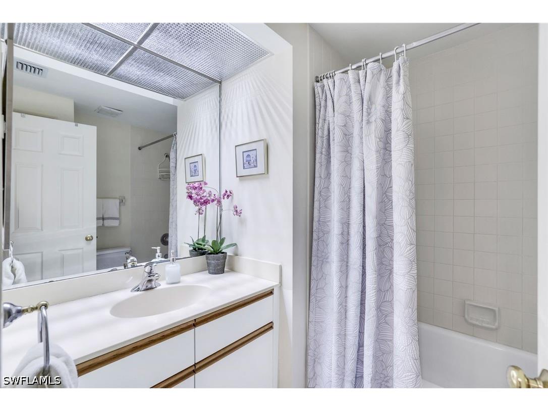 9380 Gulf Shore Drive #102 Naples FL 34108 226020317 image14