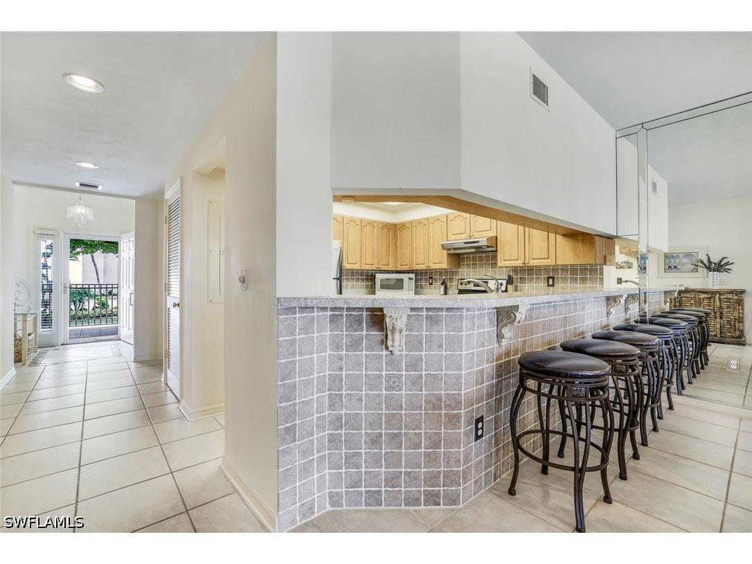 9380 Gulf Shore Drive #102 Naples FL 34108 226020317 image8
