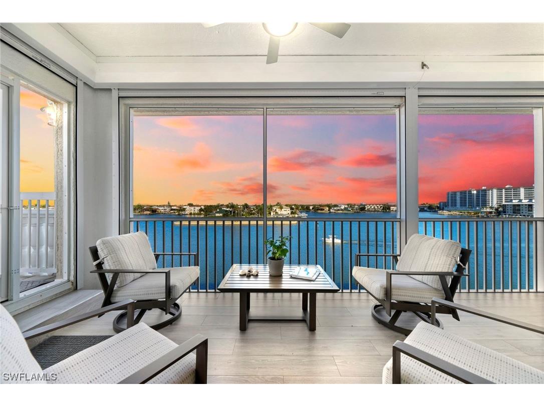 9380 Gulf Shore Drive #401 Naples FL 34108 224017385 image1