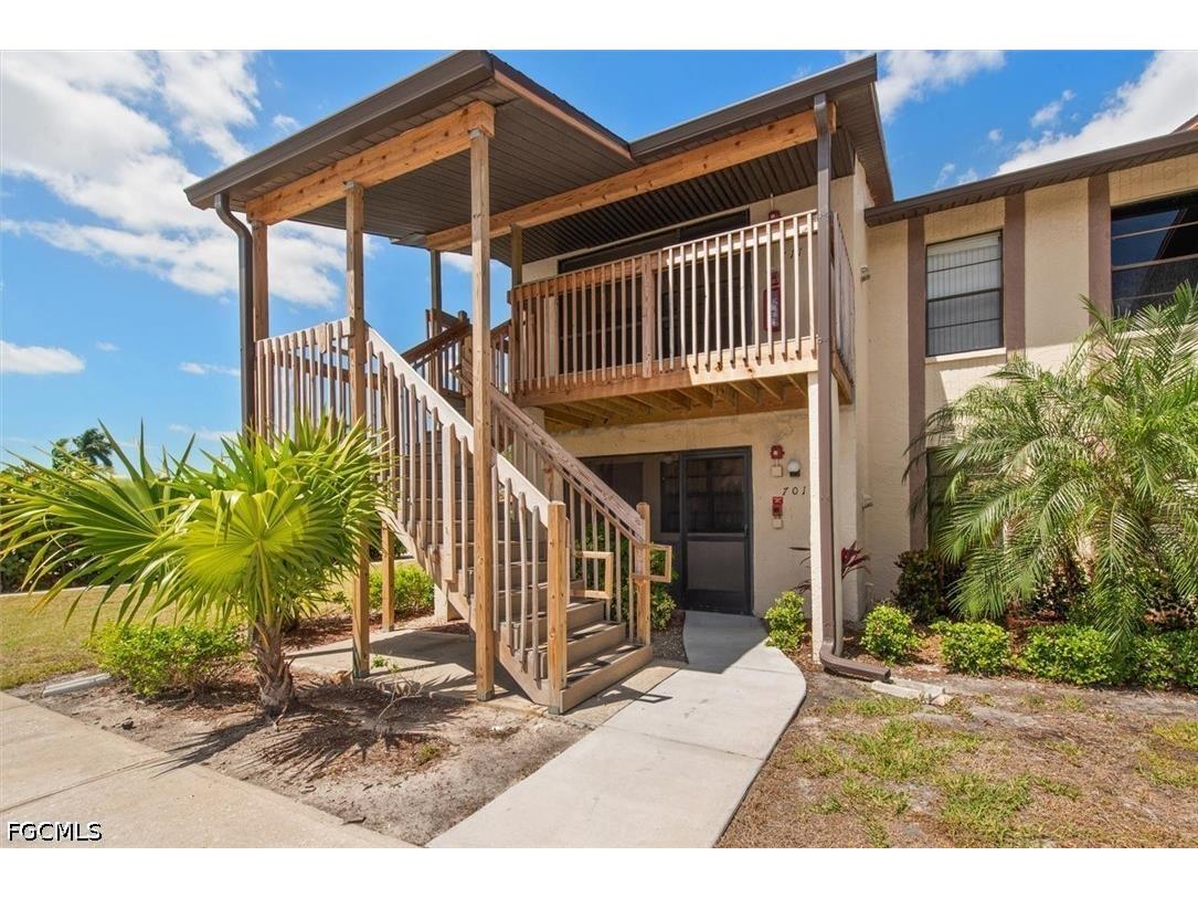 9380 Lennex Lane #711 Fort Myers FL 33919 2026016653 image2