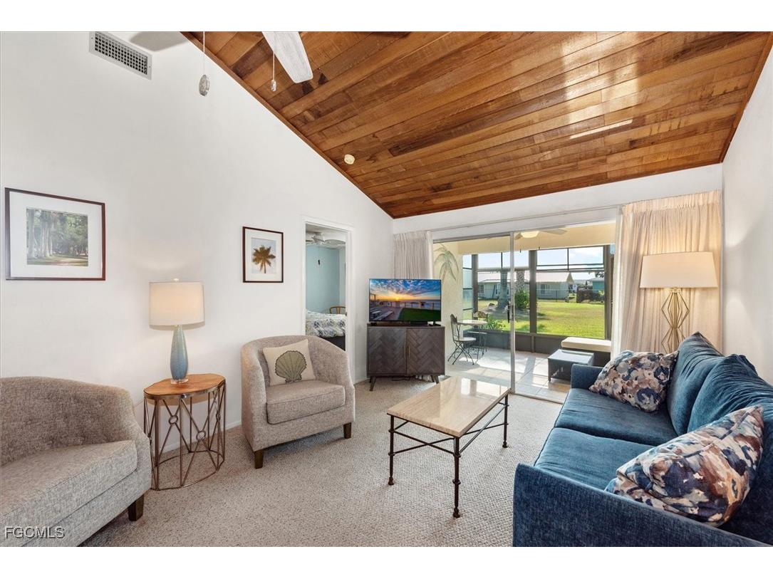 9381 Lennex Lane Fort Myers FL 33919 2026001944 image1