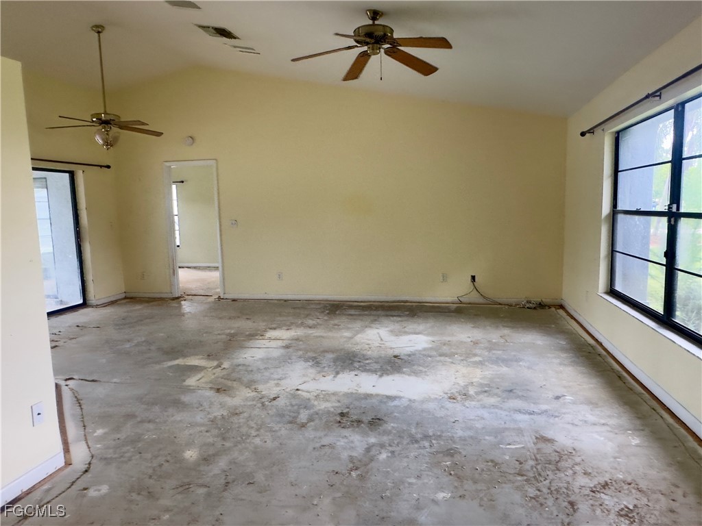 9382 Pineapple Road Fort Myers FL 33967 2025011611 image5