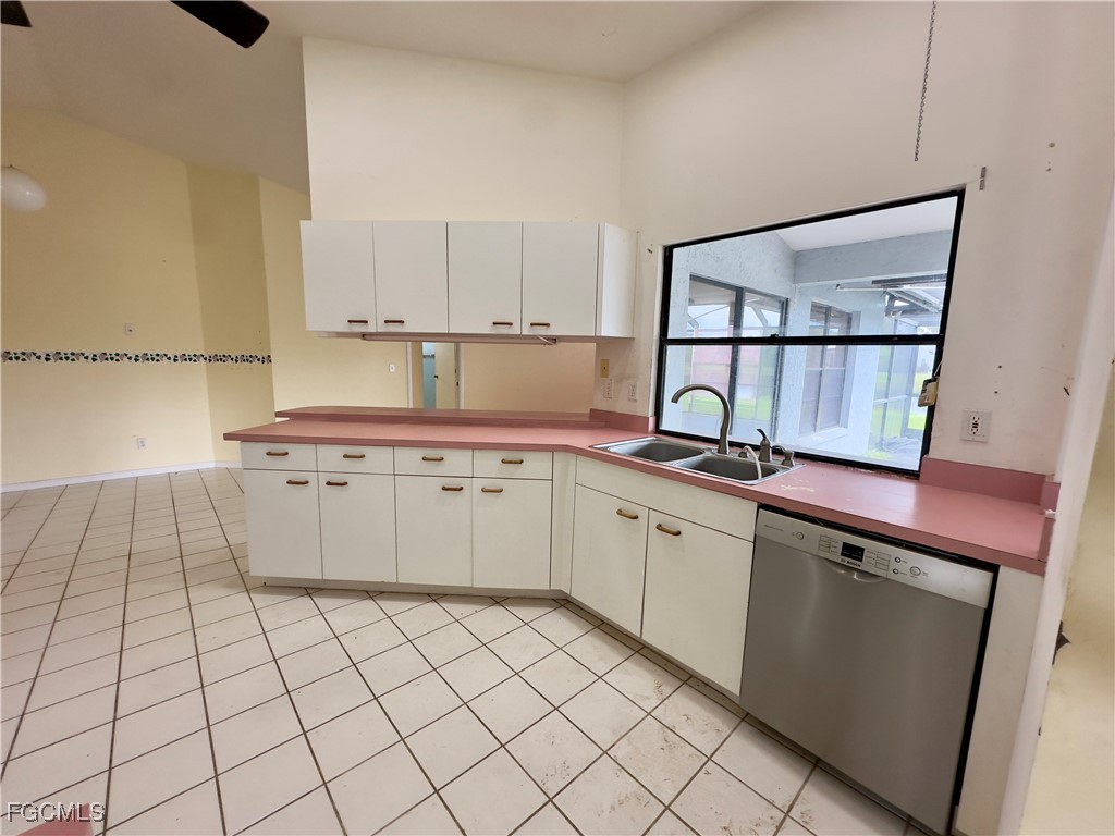 9382 Pineapple Road Fort Myers FL 33967 2025011611 image8