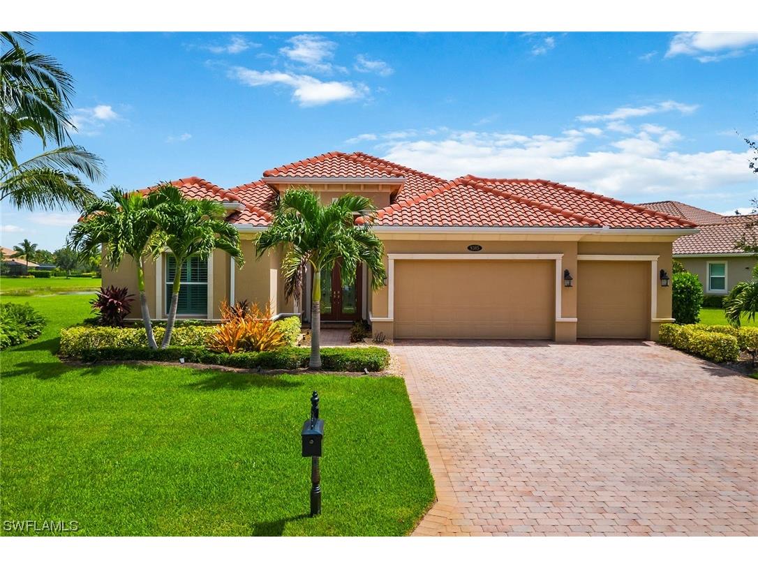 9385 Campanile Circle Naples FL 34114 223054798 image1