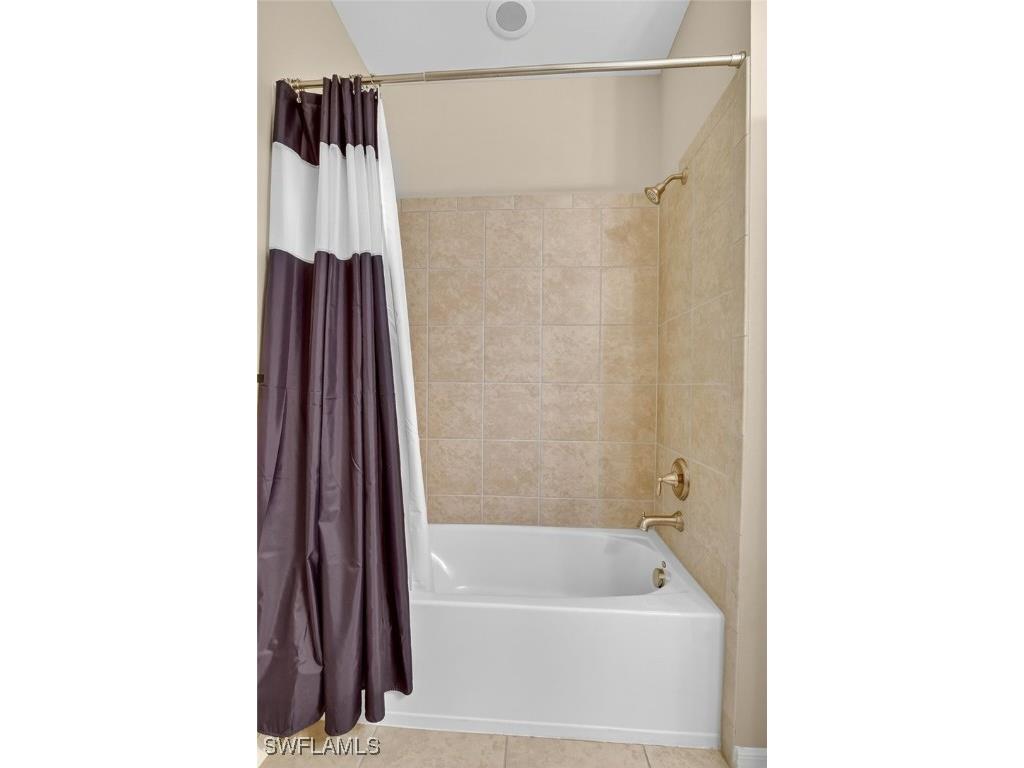 9386 Pocida Court #202 Naples FL 34119 225042906 image24