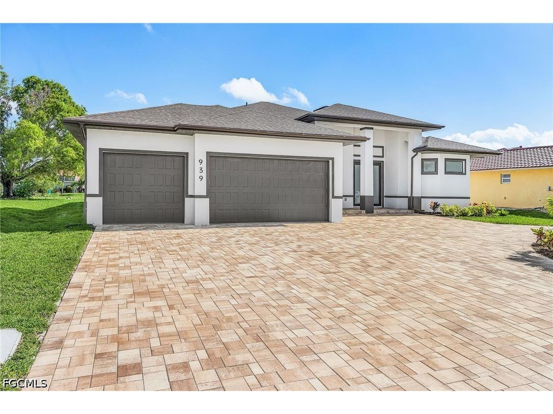 939 Mohawk Parkway Cape Coral FL 33914 2026023034 image2