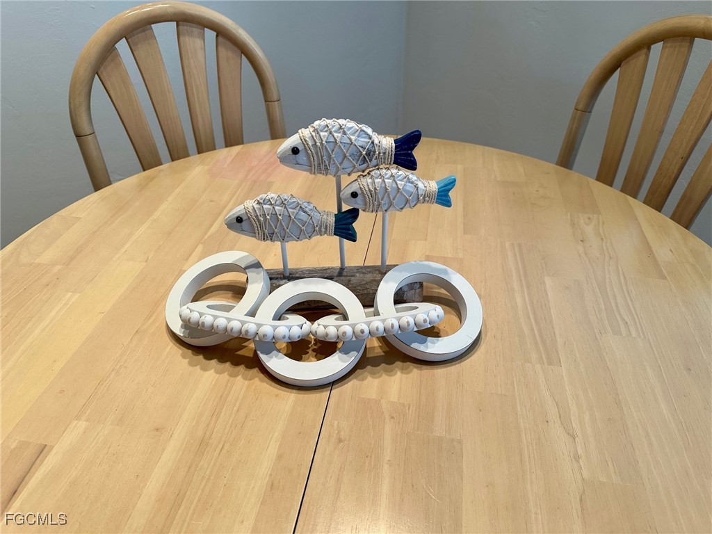 9391 Lennex Lane Fort Myers FL 33919 2025006065 image1