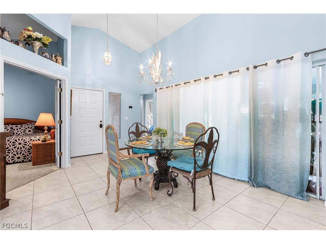 9391 Palm Island Circle North Fort Myers FL 33903 2026010133 image10