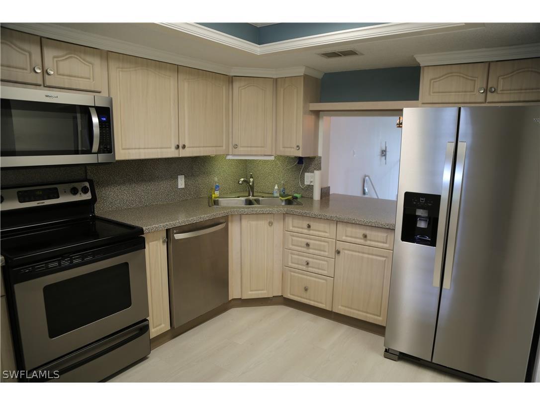9395 Pennsylvania Avenue #7 Bonita Springs FL 34135 225020035 image5