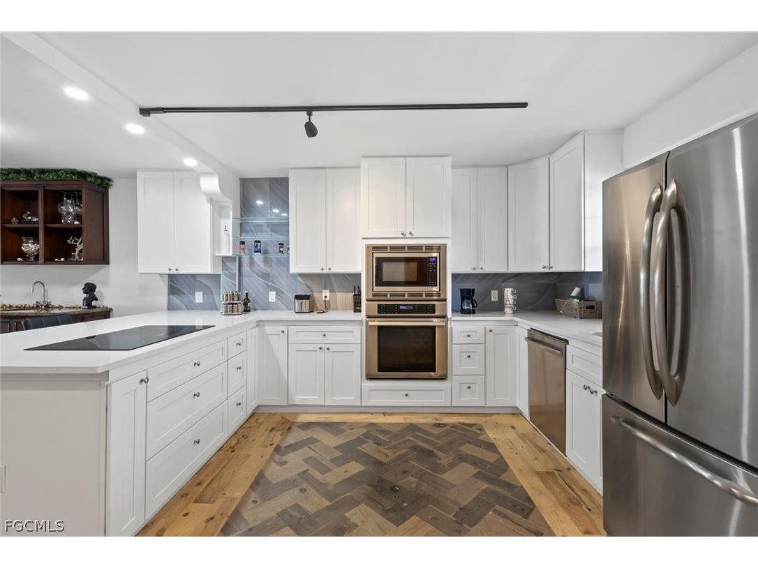 9395 Pennsylvania Avenue #9 Bonita Springs FL 34135 2026008389 image2