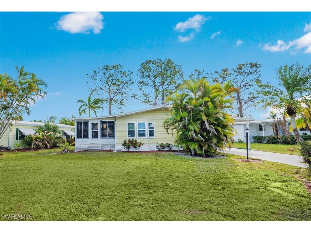 94 Le Mans Drive Naples FL 34112 224014057 image1