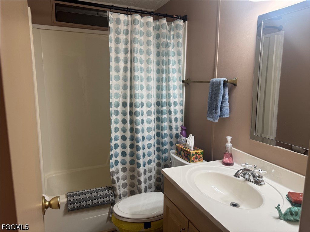 94 Poinsettia Drive Fort Myers FL 33905 2026025656 image11