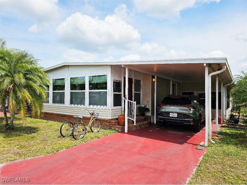 94 Poinsettia Drive Fort Myers FL 33905 225030987 image1