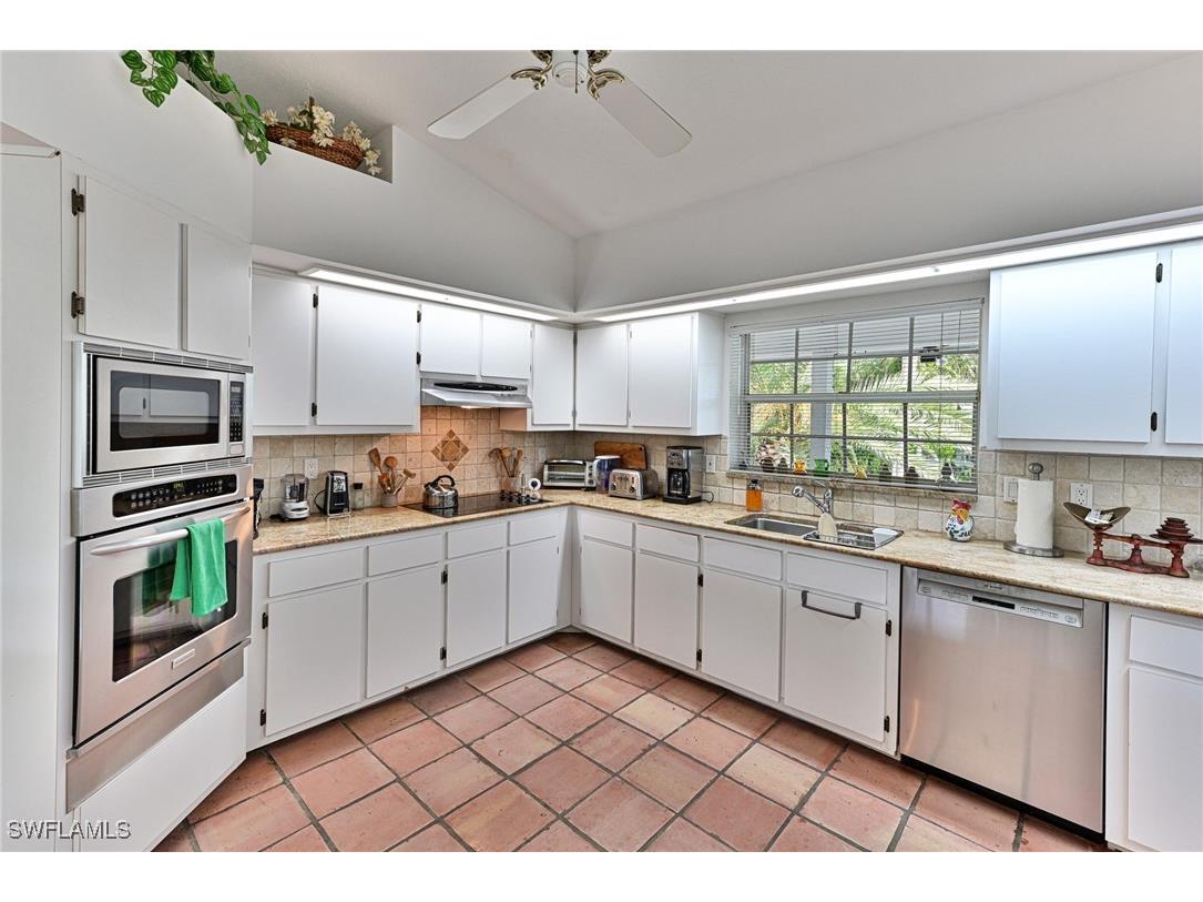 94 Southport Cove Bonita Springs FL 34134 225083248 image15