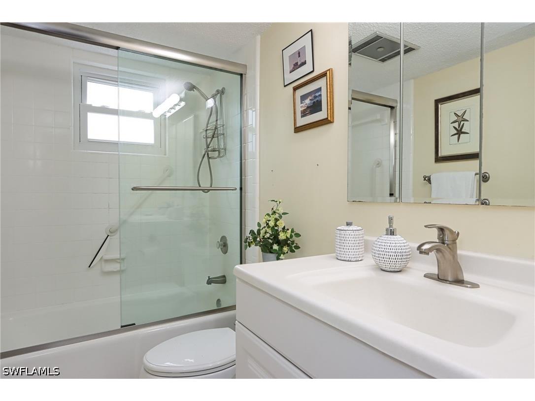 940 3rd Street S #101 Naples FL 34102 226014661 image14