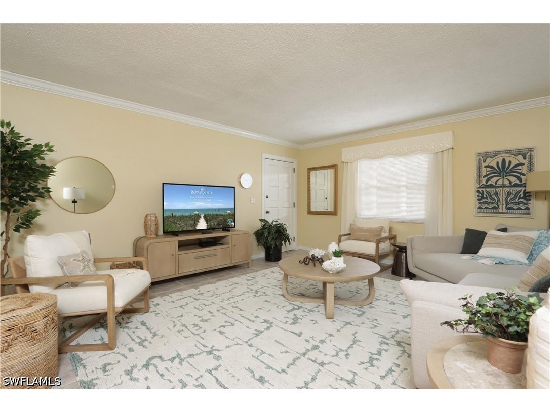 940 3rd Street S #101 Naples FL 34102 226014661 image2