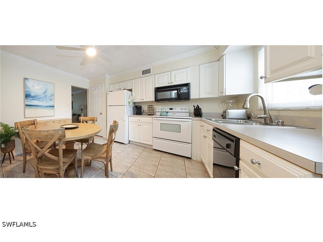 940 3rd Street S #101 Naples FL 34102 226014661 image6