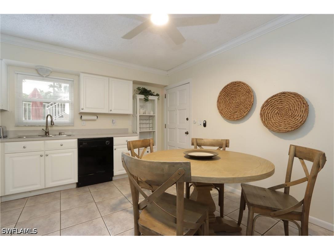 940 3rd Street S #101 Naples FL 34102 226014661 image7