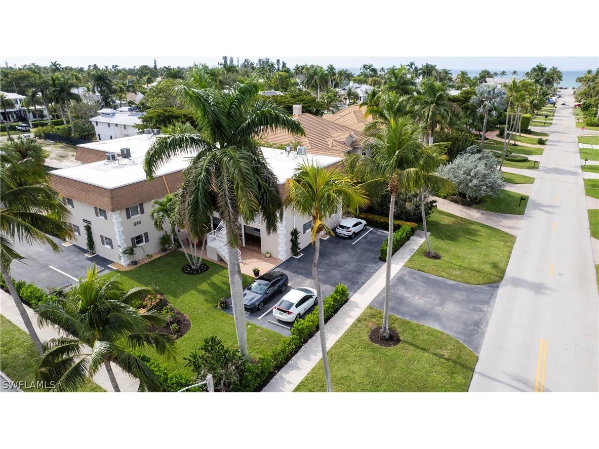 940 3rd Street S #201 Naples FL 34102 226010822 image2