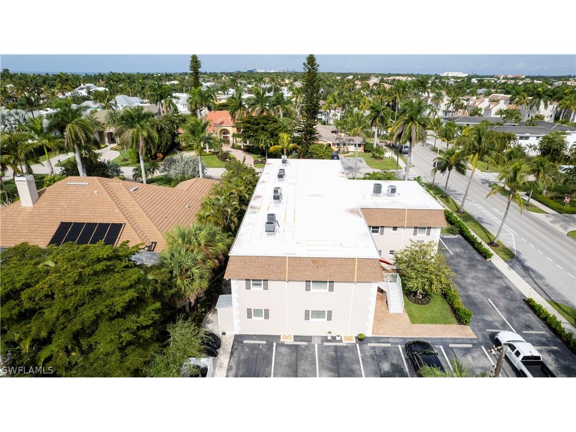 940 3rd Street S #201 Naples FL 34102 226010822 image21