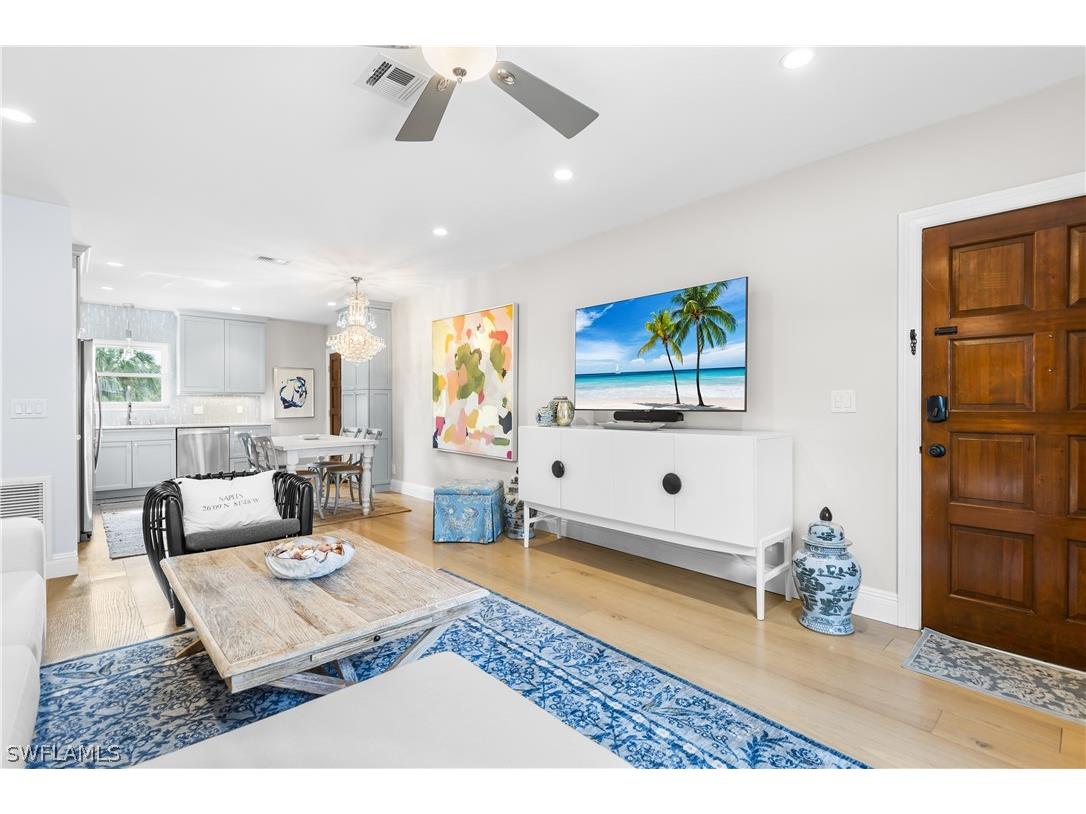 940 3rd Street S #201 Naples FL 34102 226010822 image6