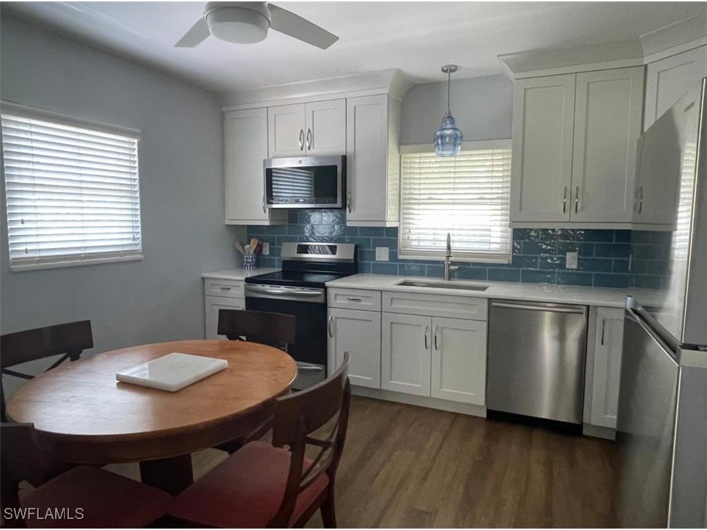 940 3rd Street S #202 Naples FL 34102 225076765 image5