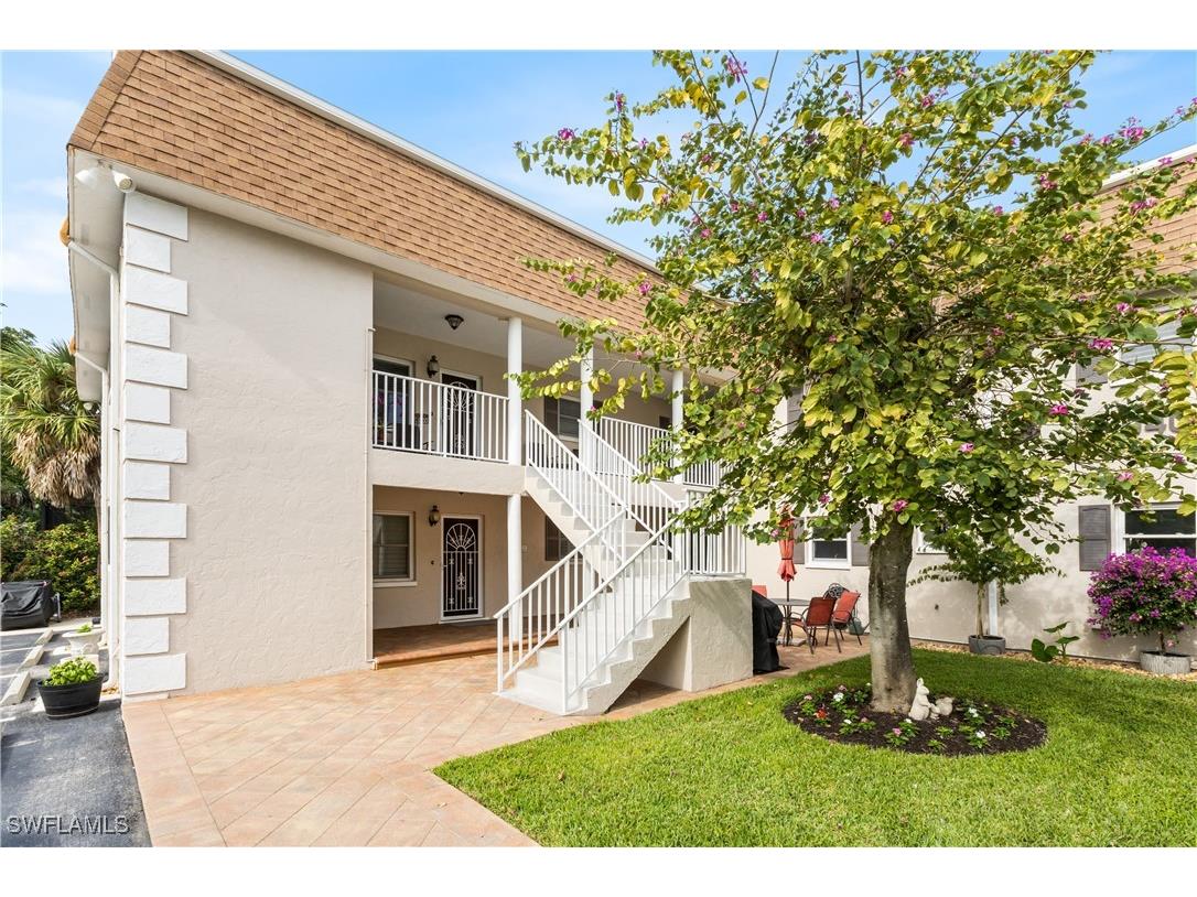 940 3rd Street S #204 Naples FL 34102 225075050 image16