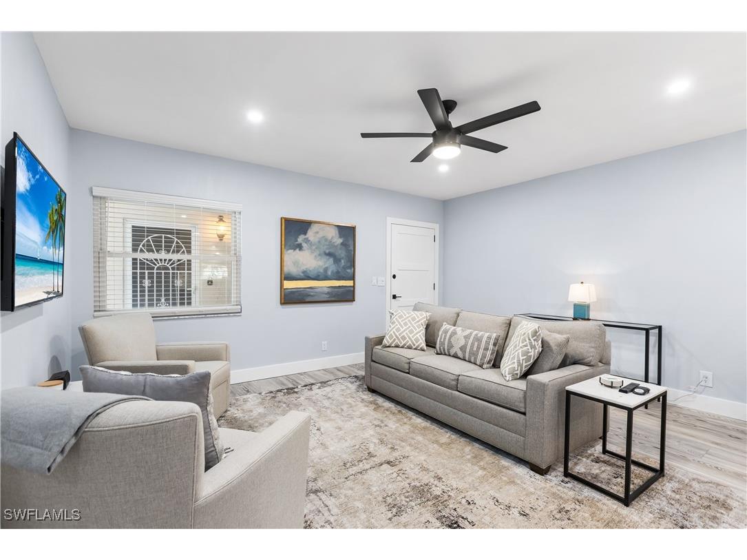 940 3rd Street S #204 Naples FL 34102 225075050 image8