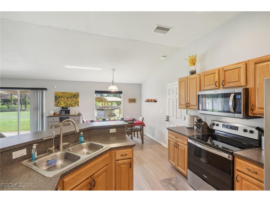 940 Belmont Street E Lehigh Acres FL 33974 2026005963 image21
