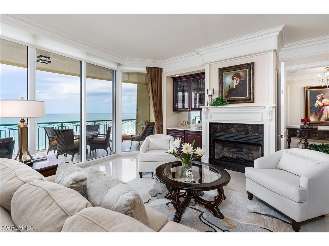 940 Cape Marco Drive #1004 Marco Island FL 34145 224000624 image1