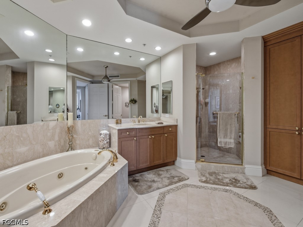 940 Cape Marco Drive #1905 Marco Island FL 34145 2026026138 image22