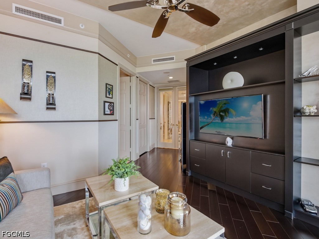 940 Cape Marco Drive #1905 Marco Island FL 34145 2026026138 image27