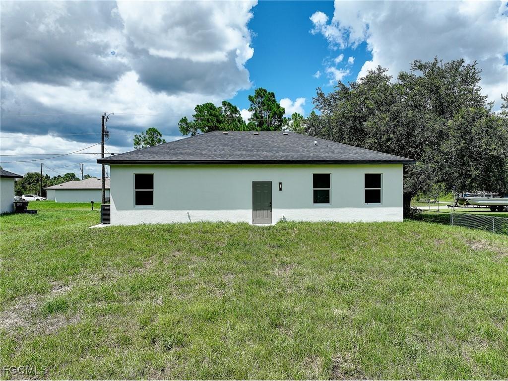 940 Lakeside Drive Lehigh Acres FL 33974 2025007513 image27