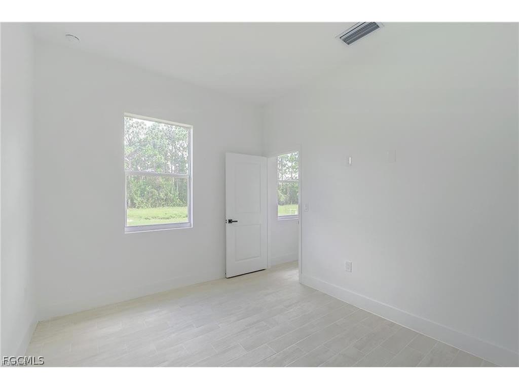 940 Lakeside Drive Lehigh Acres FL 33974 2026011940 image13