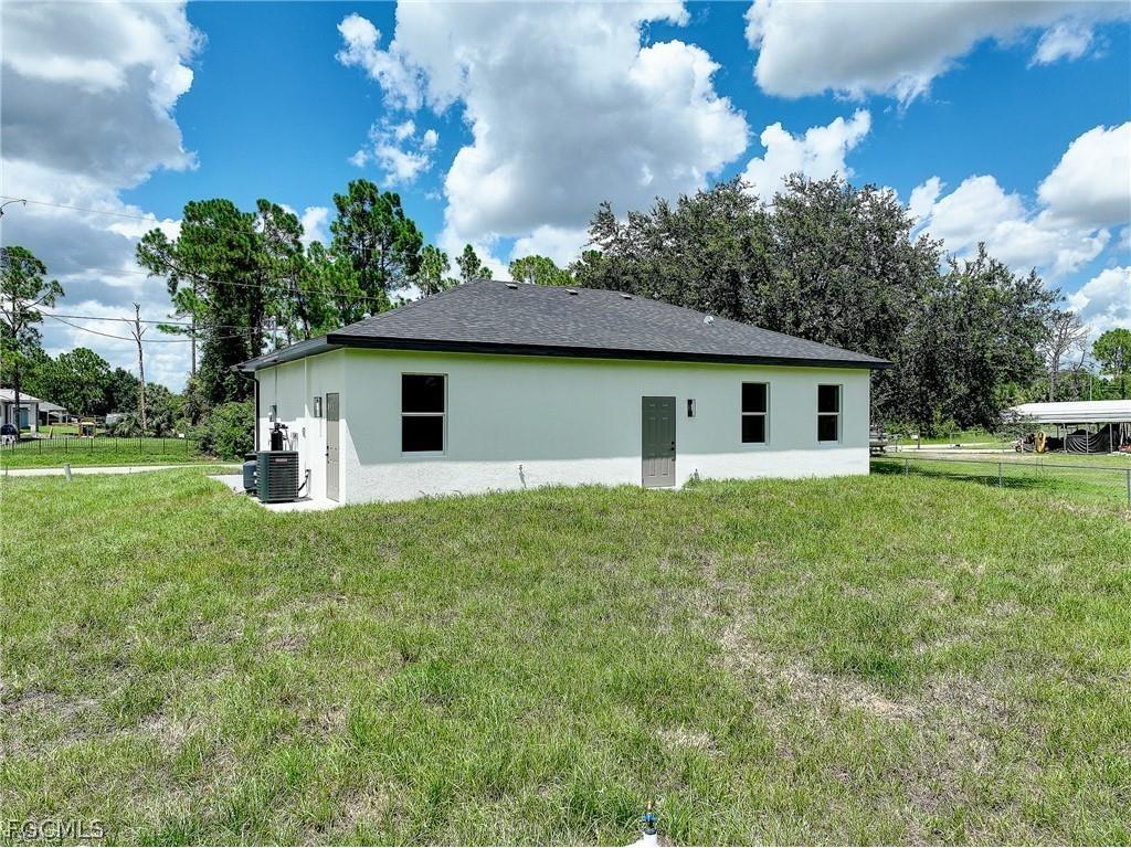 940 Lakeside Drive Lehigh Acres FL 33974 2026011940 image26