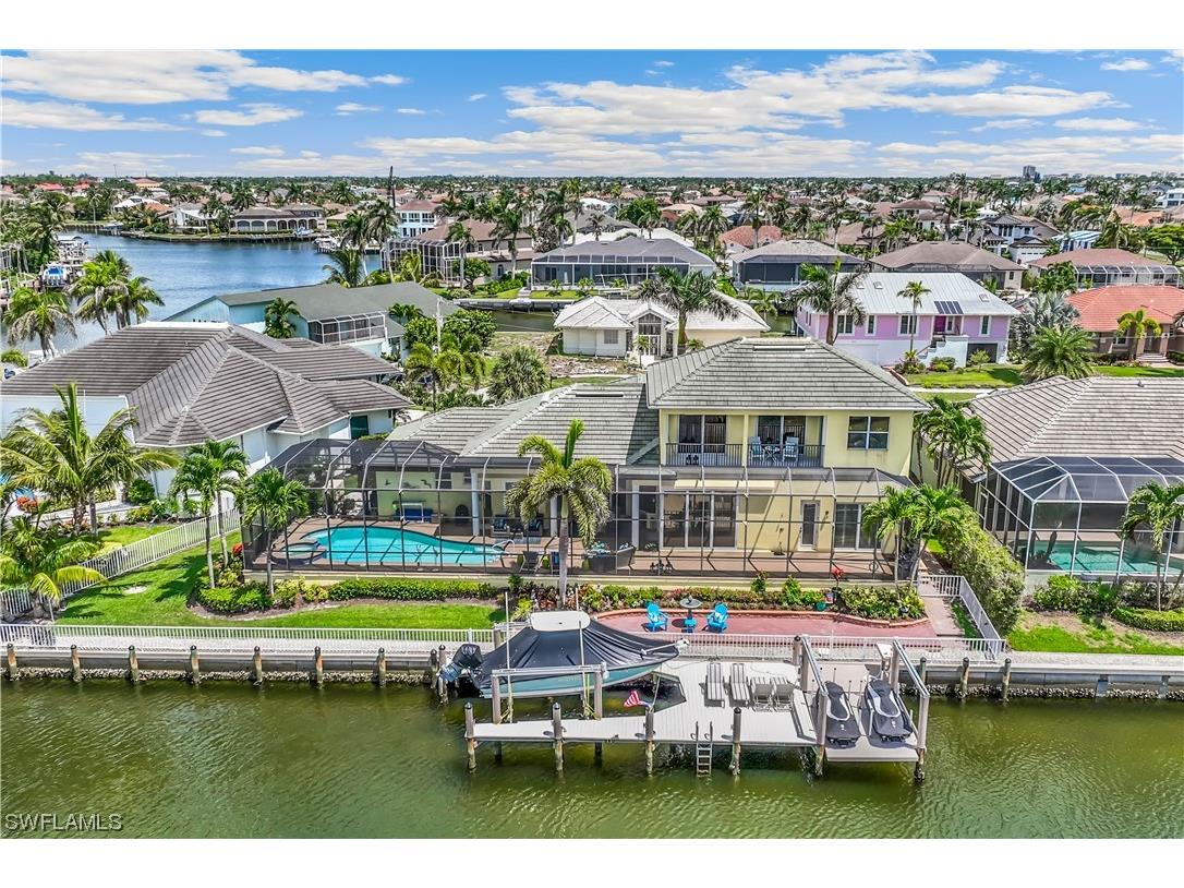 940 Moon Court Marco Island FL 34145 223047296 image1