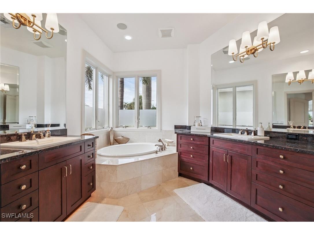 940 Tulip Court Marco Island FL 34145 225080420 image16