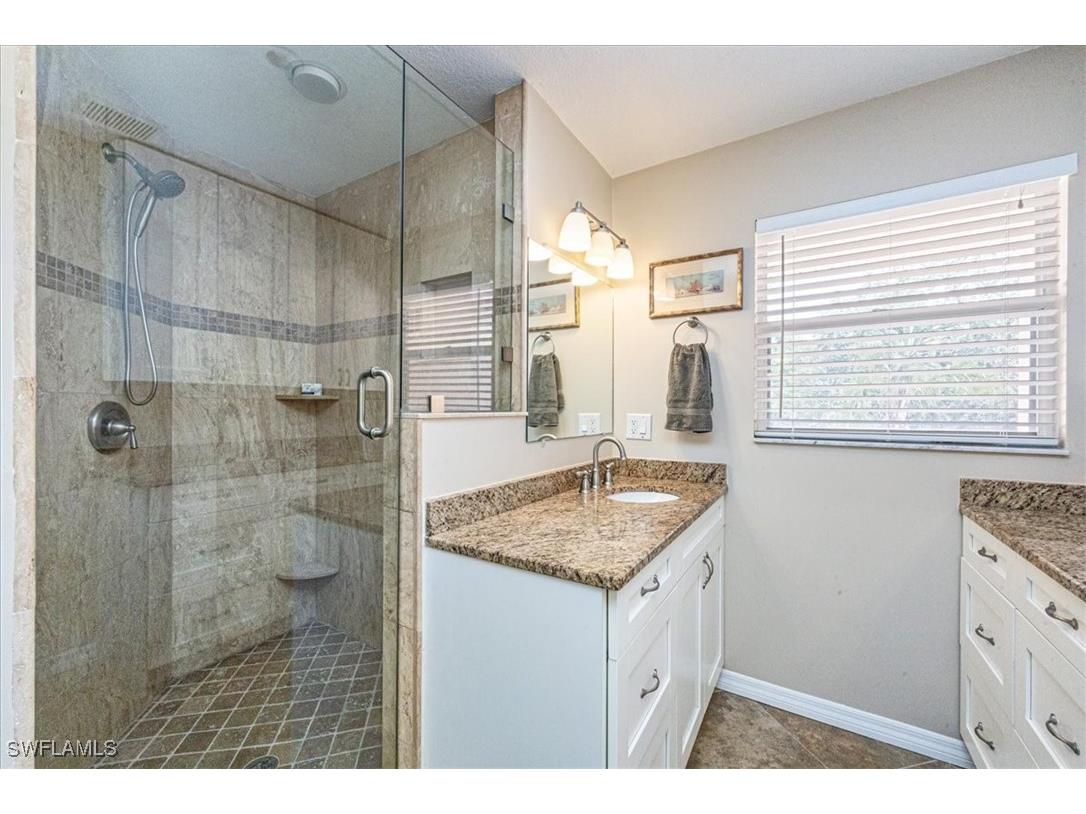 940 Woodshire Lane #M1 Naples FL 34105 225079058 image20