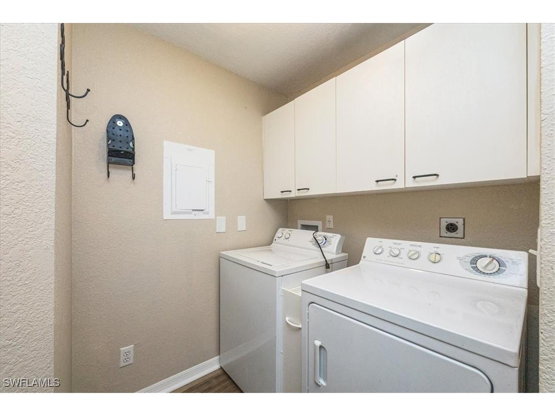 940 Woodshire Lane #M1 Naples FL 34105 225079058 image24